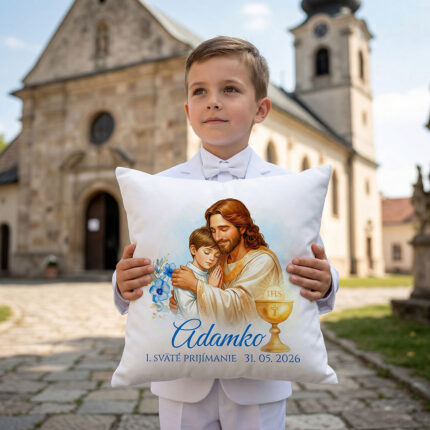 Vankúšik pre chlapca k prvému svätému prijímaniu vzor v náručí